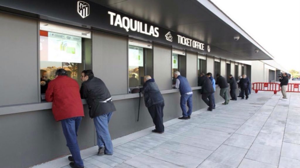 img_0345-1-1024x576 Miles de colchoneros se quedan sin entradas para ir al Bernabéu