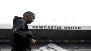 newcastle-united-fc-v-nottingham-forest-fc-premier-league-1-300x169 Liverpool y Arsenal a la caza de Alexander Isak