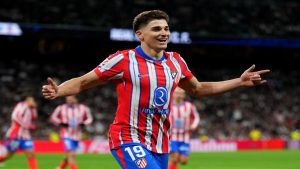 real-madrid-cf-v-atletico-de-madrid-la-liga-ea-sports3-1-300x169 Descomunal oferta del Manchester United por Julián Álvarez