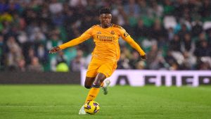 real-betis-balompie-v-real-madrid-cf-la-liga-ea-sports-1-2-300x169 El Real Madrid le pone precio a Eduardo Camavinga