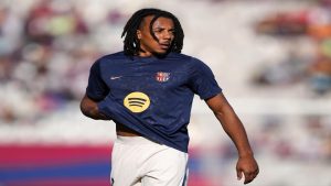 fc-barcelona-v-ud-las-palmas-la-liga-ea-sports-2-1-300x169 El FC Barcelona da el puntapié inicial a la renovación de...