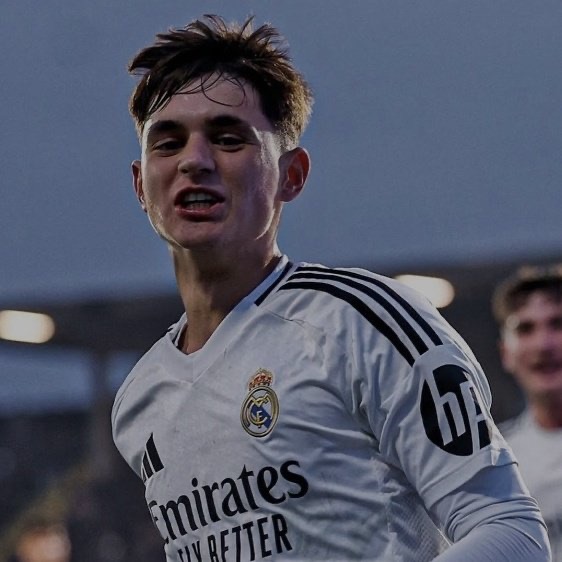 img_1462 ¡Cambio de planes en el Real Madrid con una joven perla!