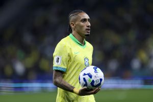 brazil-v-paraguay-fifa-world-cup-2026-qualifier-1-300x200 Oferta XXL de la Premier League por Raphinha