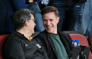 fc-barcelona-v-fc-bayern-munchen-uefa-champions-league-2024-25-league-phase-md3-300x194 Hansi Flick le pone los puntos sobre las íes a Ter Stegen