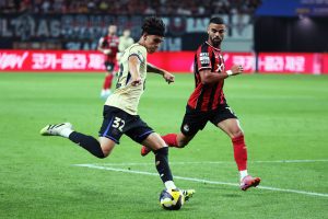fc-barcelona-v-fc-seoul-preseason-friendly-300x200 El Inter de Milán le abre la puerta a un canterano del Barça