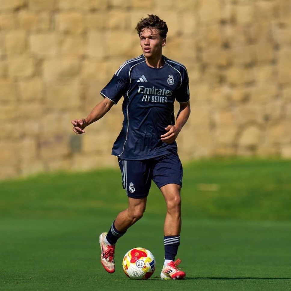 img_1544 La sorpresa de Xabi Alonso para el duelo ante el Lega