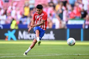 atletico-de-madrid-v-elche-cf-laliga-ea-sports-1-1-300x199 Diego Pablo Simeone le marca el camino a Thiago Almada