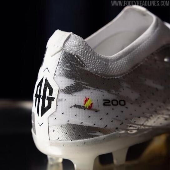 img_2124 Las botas más exclusivas para celebrar a Griezmann