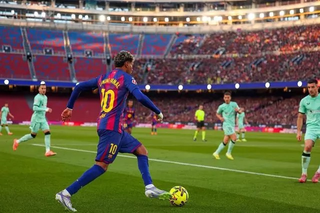 img_8335 Cinco estrellas, tres plazas: el gran dilema de Flick