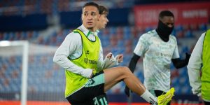 G7YqOSQXwAAWZWp-300x150 El tremendo dato de Antony que asusta al FC Barcelona