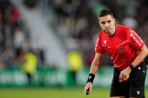 G7bC7GTWYAAtCLA-300x200 El FC Barcelona monta en cólera con el CTA por Hdez Maeso