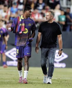 G9At3EzWcAAOPM1-245x300 Hansi Flick tiene decidido el primer fichaje del Barça 26/27