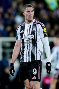 IMG_2651-200x300 El poderoso rival del Atlético de Madrid por Dusan Vlahovic