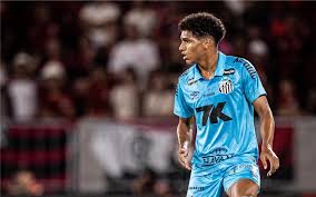 images FC Barcelona a un paso de cerrar al '3' brasileño del futuro