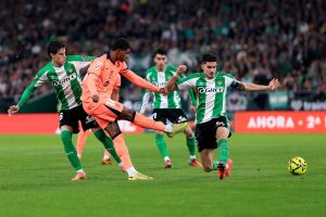 real-betis-balompie-v-fc-barcelona-laliga-ea-sports-300x200 STOP: Los dos ases del Real Betis que no jugarán vs. Barça