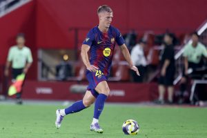 vissel-kobe-v-fc-barcelona-preseason-friendly-7-300x200 Dani Olmo cumple la ambiciosa meta que le puso el Barça