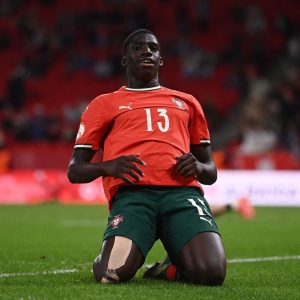 IMG_2730-300x300 Una preciada joya del Benfica en el radar del FC Barcelona