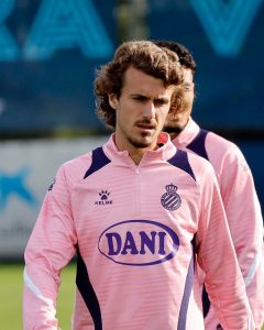 IMG_2773-240x300 El Villarreal CF frena en seco al Atlético por Carlos Romero