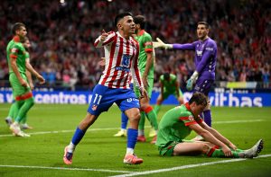 atletico-de-madrid-v-ca-osasuna-laliga-ea-sports-1-300x197 Diego Pablo Simeone juega al despiste con Thiago Almada