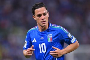 italy-v-moldova-fifa-world-cup-2026-qualifier-300x200 Otro club TOP de la Serie A aprieta por Giacomo Raspadori