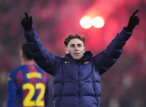 sk-slavia-praha-v-fc-barcelona-uefa-champions-league-2025-26-league-phase-md7-1-300x221 El FC Barcelona prepara una gran recompensa para Fermín