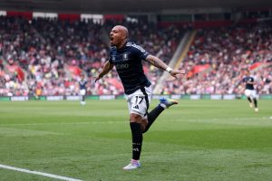 southampton-fc-v-aston-villa-fc-premier-league-300x200 El Atlético encuentra en la Premier el recambio de Raspadori