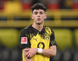 Samuele-Inacio-300x238 Madrid y Barça se fijan en una perla de la Bundesliga