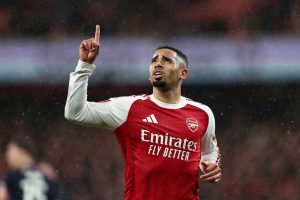 arsenal-v-wigan-athletic-emirates-fa-cup-fourth-round-300x200 El Atlético entra en la pelea por un descarte del Arsenal