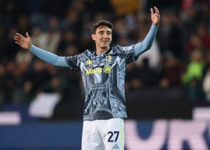 udinese-calcio-v-juventus-fc-serie-a-300x214 FC Barcelona: La prohibitiva tasación de la Juventus a Cambiaso