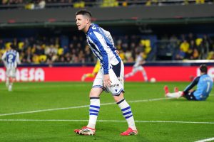 villarreal-cf-v-real-sociedad-laliga-ea-sports-2-300x200 Atlético: Un jefe defensivo 'txuri urdin' se cae de la final