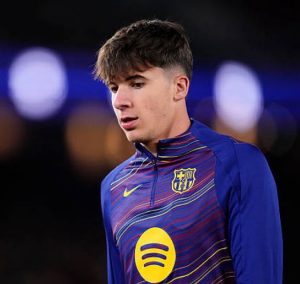 20260428_083530-300x284 Hansi Flick planea promocionar a un jugador de La Masia