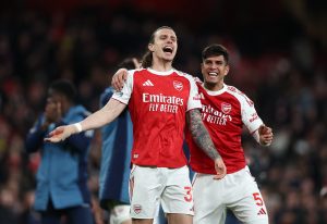 arsenal-v-everton-premier-league-300x206 El FC Barcelona encuentra un plan B a Bastoni en la Premier