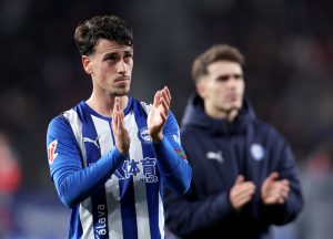 ca-osasuna-v-deportivo-alaves-laliga-ea-sports-300x216 Opción low cost para la medular del Madrid