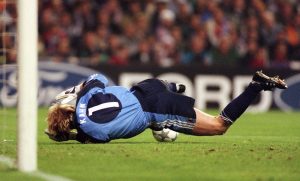 fussball-real-madrid-fc-bayern-muenchen-0-1-300x181 Kahn: 'El ambiente en Madrid puede ser intimidante'