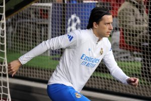 real-madrid-cf-training-session-and-press-conference-uefa-champions-league-2025-26-quarter-final-second-leg-300x202 Real Madrid le dice 'Contigo no, bicho' a un fichaje de 2025
