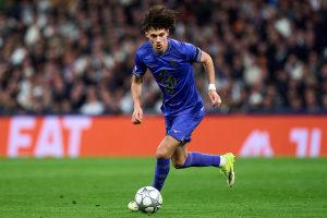 real-madrid-cf-v-as-monaco-uefa-champions-league-2025-26-league-phase-md7-1-300x200 Competencia TOP para el Atlético por Maghnes Akliouche