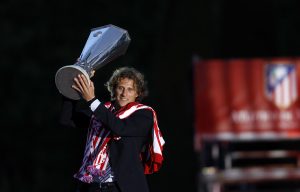 atletico-madrid-uefa-europa-league-celebrations-300x192 Diego Forlán a Julián Álvarez: 'No hay nadie indispensable'