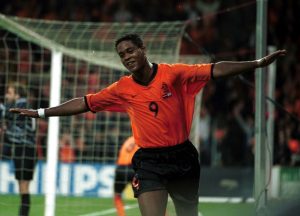 holland-v-cyprus-300x216 El hijo de una leyenda convocado al stage del FC Barcelona