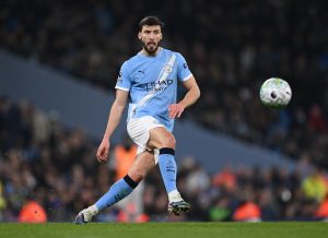 manchester-city-v-nottingham-forest-premier-league-300x218 José Mourinho aprieta por un jugador del Manchester City