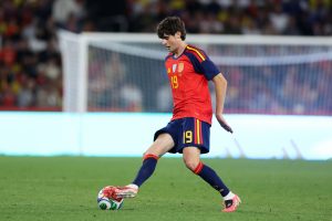 spain-v-iraq-international-friendly-300x200 Mercado Barça: A los culés les para los pies el Valencia CF